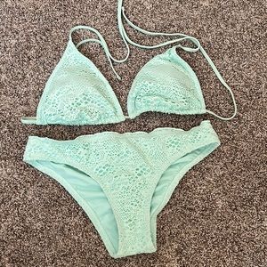 Mint two piece swimsuit size medium bottoms XL top